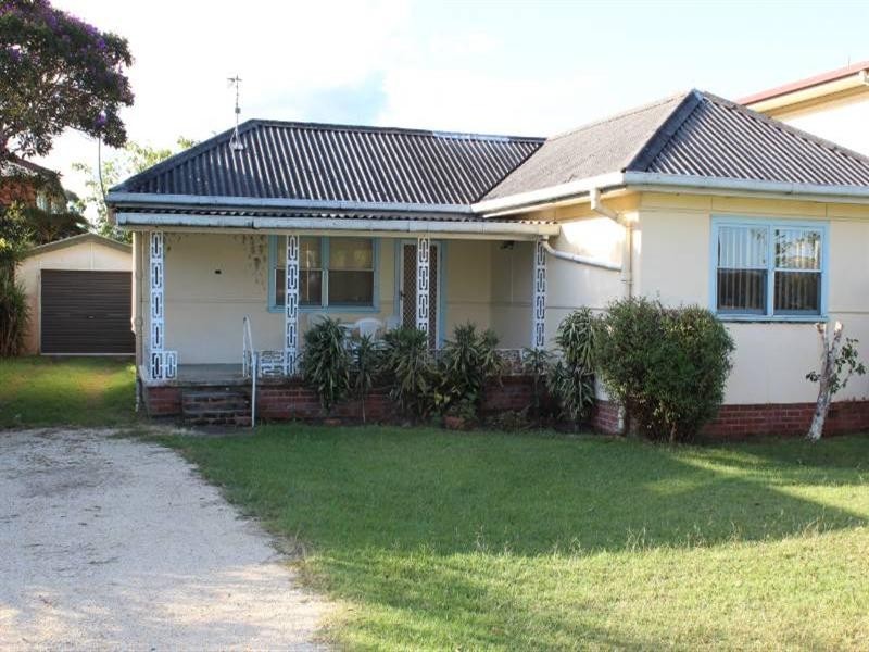 11 Castle Street, Laurieton NSW 2443