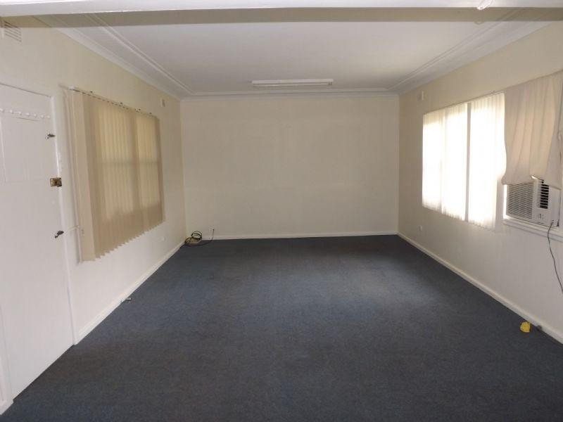 11 Castle Street, Laurieton NSW 2443