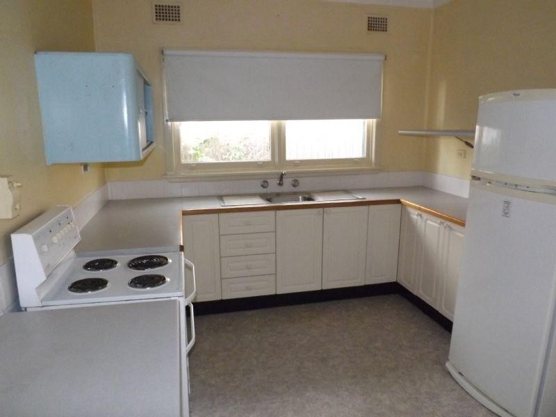 11 Castle Street, Laurieton NSW 2443