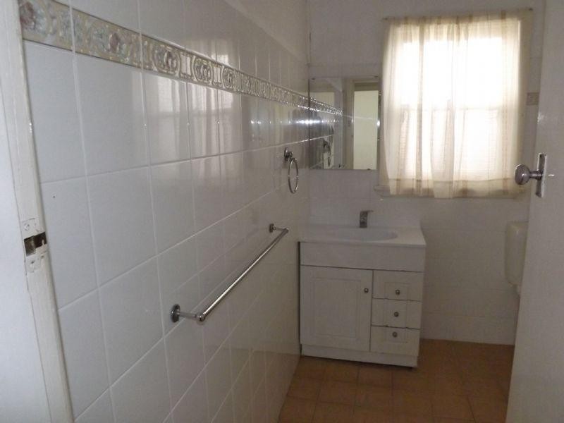 11 Castle Street, Laurieton NSW 2443