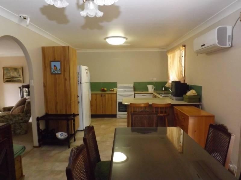 2 Peach Grove, Laurieton NSW 2443