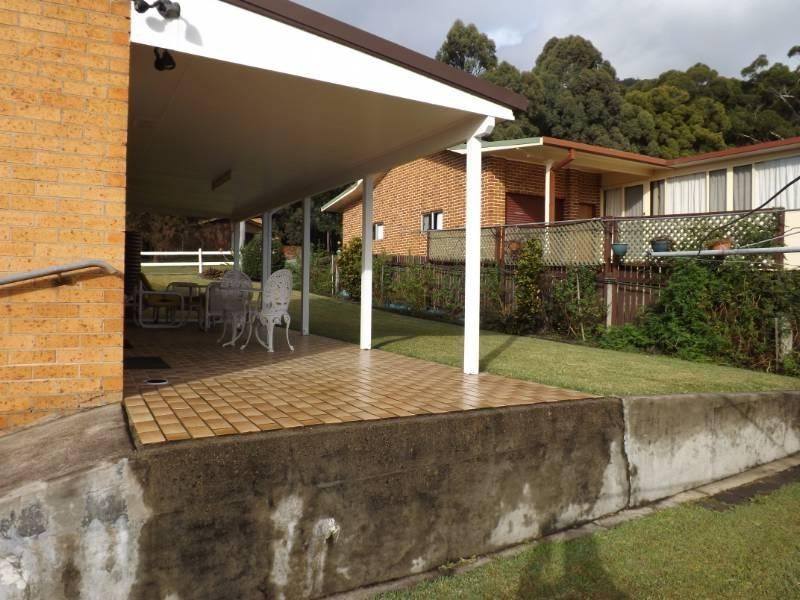 2 Peach Grove, Laurieton NSW 2443