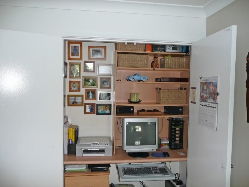 2 Tallarook Close, Dunbogan NSW 2443