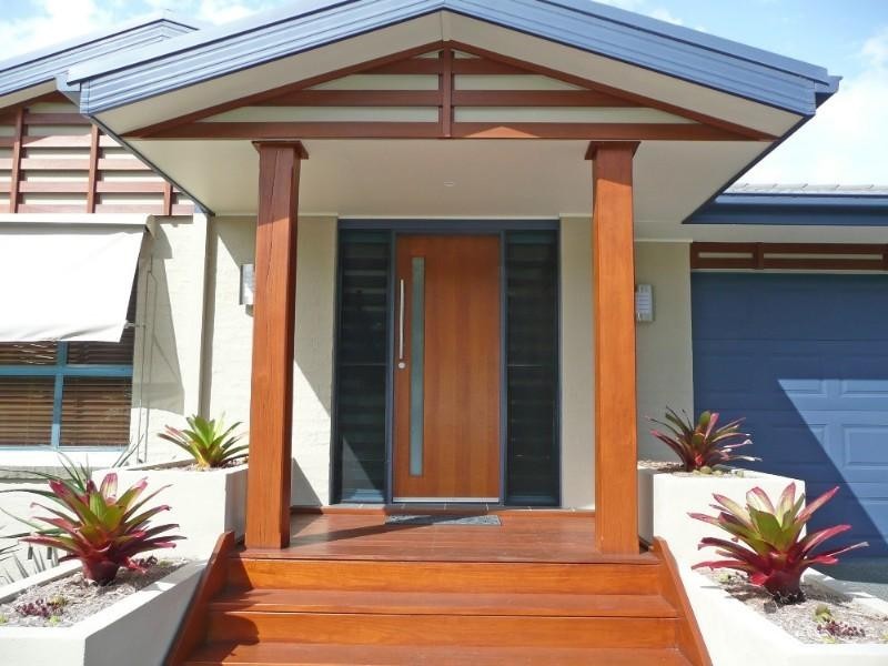 2 Tallarook Close, Dunbogan NSW 2443