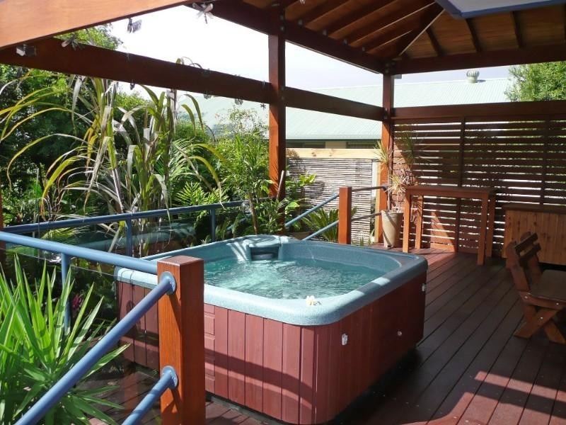 2 Tallarook Close, Dunbogan NSW 2443