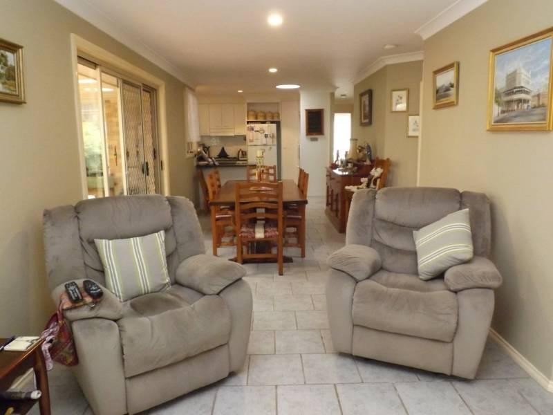 6 Pelican Court, Laurieton NSW 2443