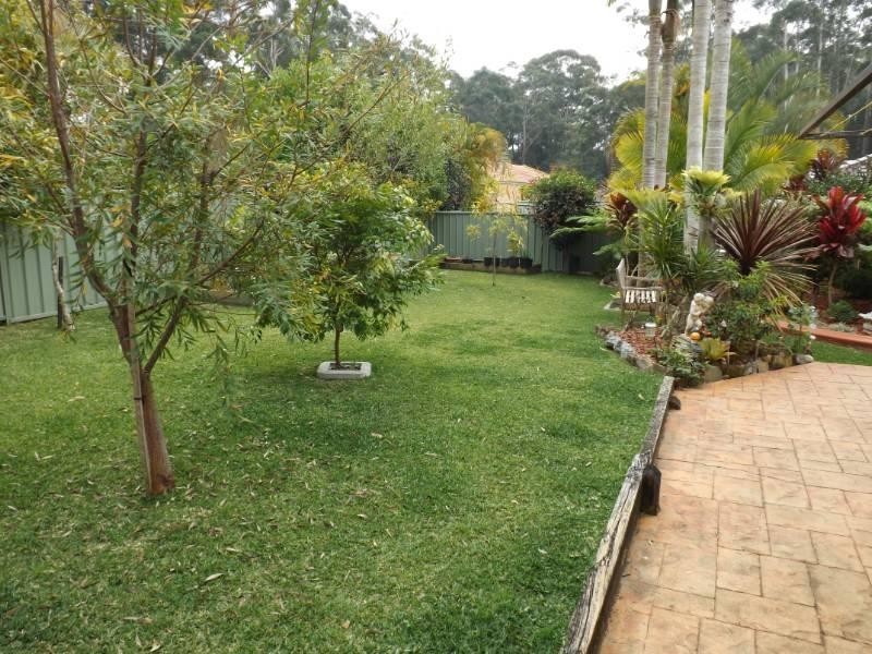 6 Pelican Court, Laurieton NSW 2443