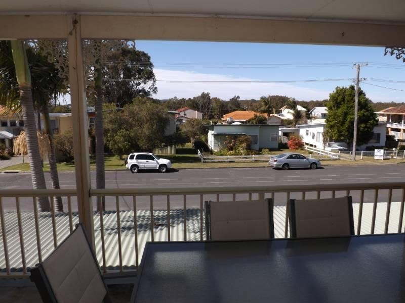 6/22 Lake Street, Laurieton NSW 2443