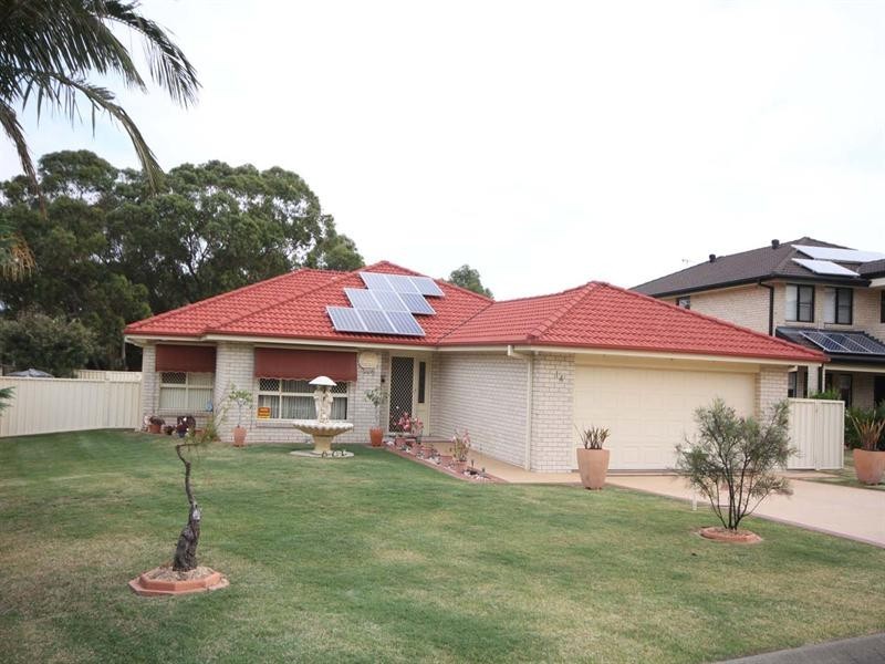 14 Prince of Wales Drive, Dunbogan NSW 2443