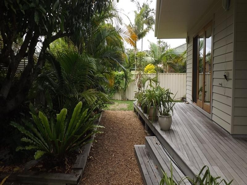 1 Bayside Avenue, North Haven NSW 2443