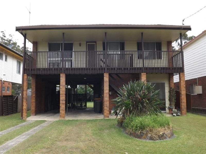 462 Ocean Drive, Laurieton NSW 2443