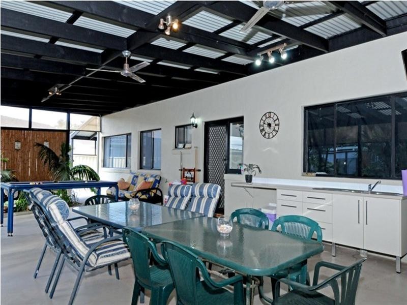 5 Seaview Avenue, Dunbogan NSW 2443