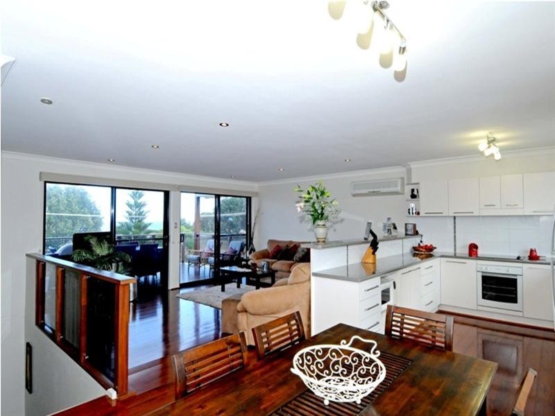 5 Seaview Avenue, Dunbogan NSW 2443