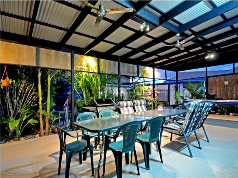 5 Seaview Avenue, Dunbogan NSW 2443