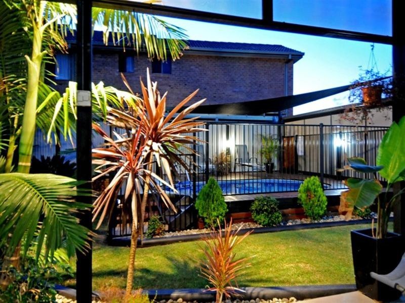 5 Seaview Avenue, Dunbogan NSW 2443