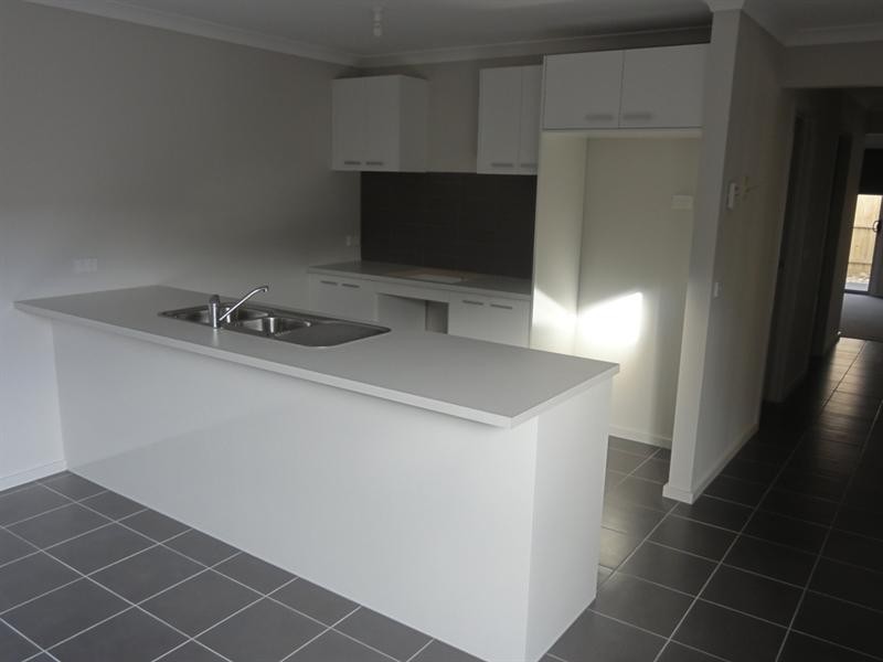 184 Saltwater Promenade, Point Cook VIC 3030