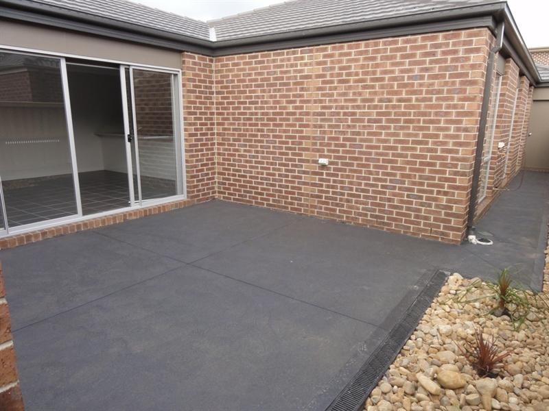 184 Saltwater Promenade, Point Cook VIC 3030