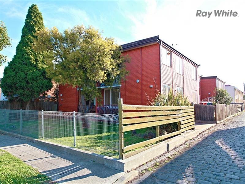 4/17 Empire Street, Footscray VIC 3011