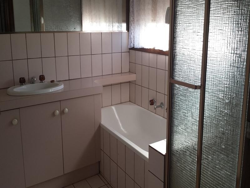 2/11-13 Fitzpatrick Drive, Altona Meadows VIC 3028