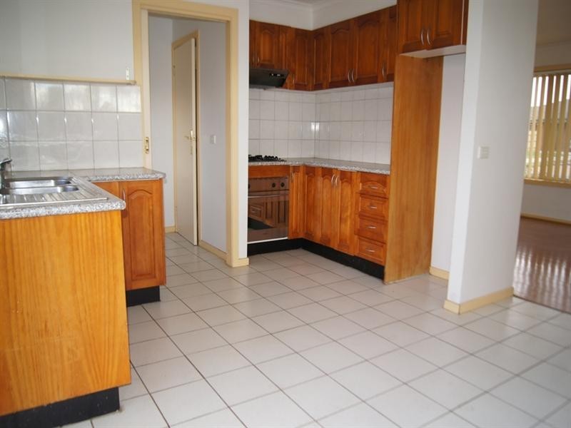 1/11 Tallong Court, Hoppers Crossing VIC 3029