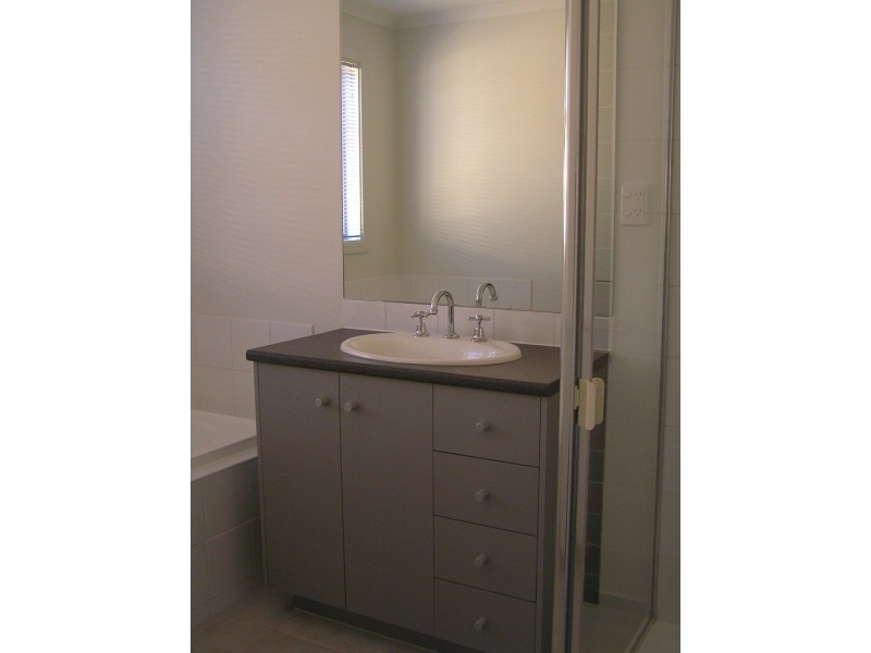 51 WENTWORTH Avenue, Wyndham Vale VIC 3024