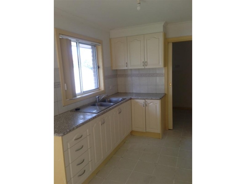 2/11 Tallong Court, Hoppers Crossing VIC 3029