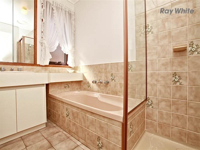 6 Elmes Court, Hoppers Crossing VIC 3029