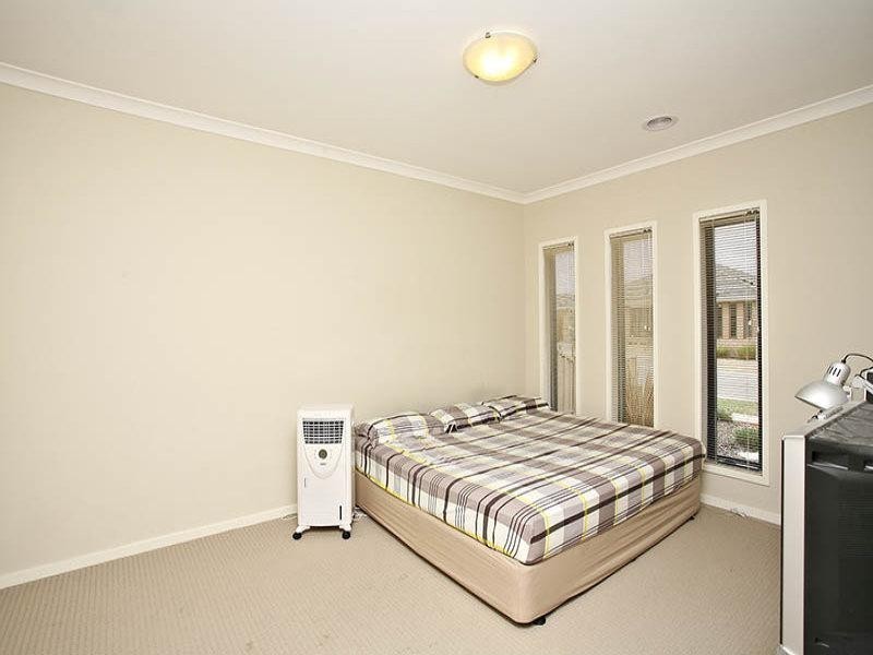 5 Tarango Drive, Point Cook VIC 3030