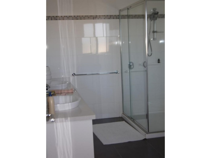 1/12 Mulga Street, Altona VIC 3018