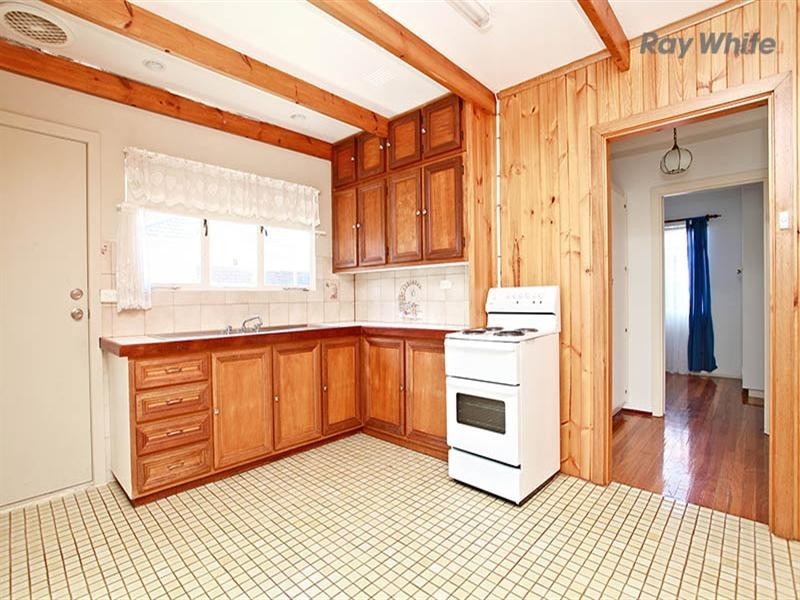 1/1 Armstrong Street, Laverton VIC 3028