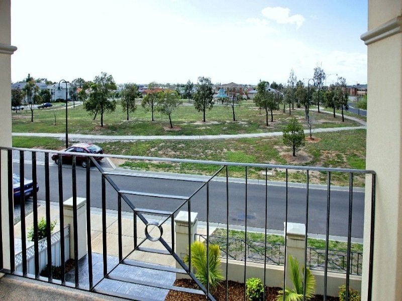 3 Eclipse Place, Hoppers Crossing VIC 3029