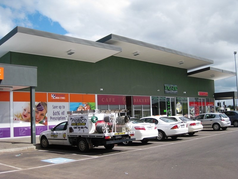 96 Hatchlands Drive, Deer Park VIC 3023