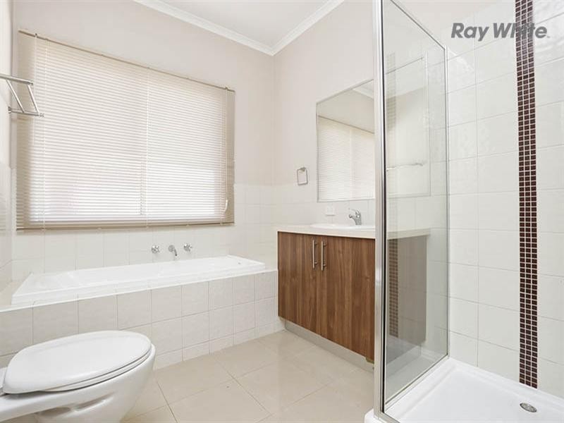 4/3-5 Mary Avenue, Werribee VIC 3030