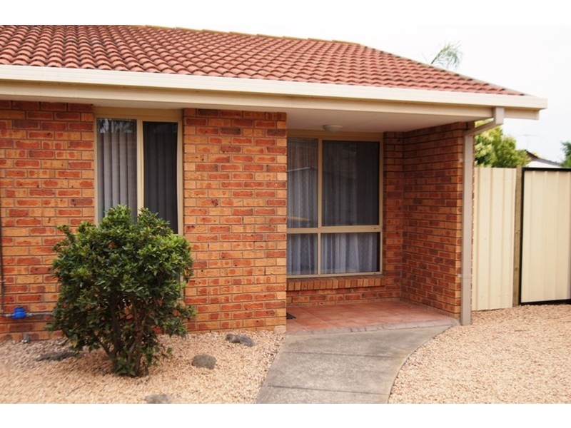 4/11-13 Fitzpatrick Drive, Altona Meadows VIC 3028