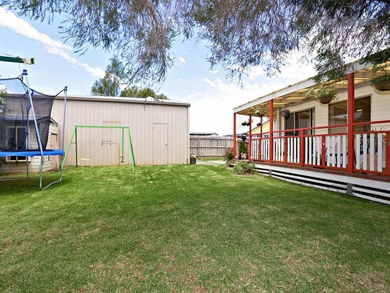 7 Eaton Parade, Laverton VIC 3028