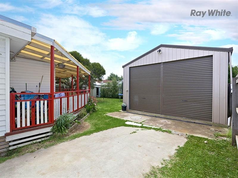 7 Eaton Parade, Laverton VIC 3028