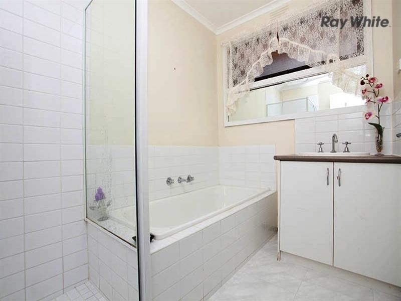 18 Arnold Court, Hoppers Crossing VIC 3029