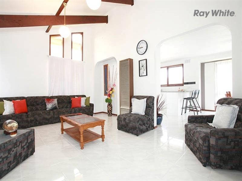 18 Arnold Court, Hoppers Crossing VIC 3029