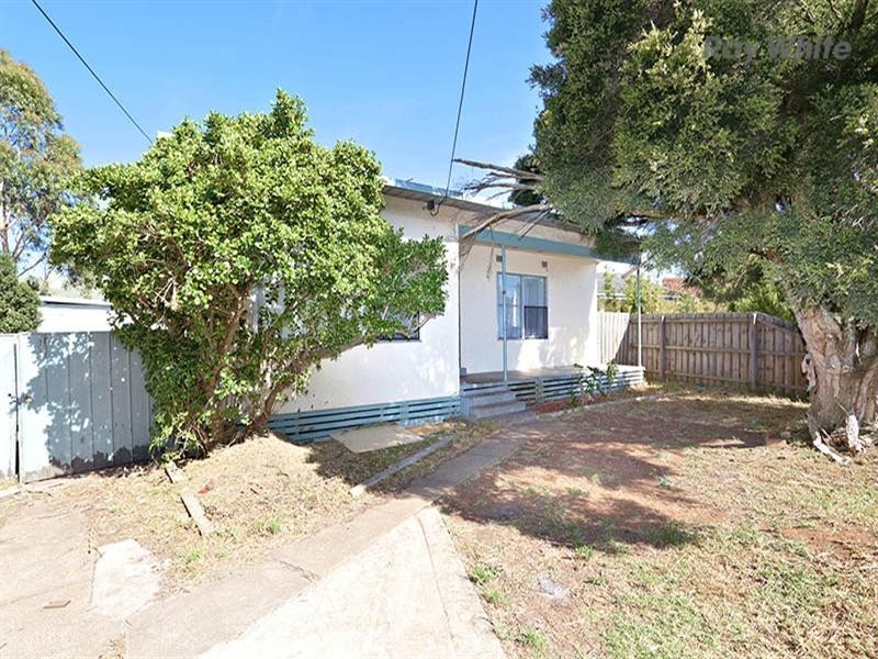 6 De Brun Court, Laverton VIC 3028