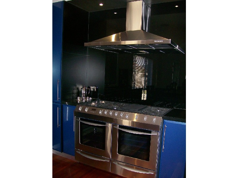 6 Reddrop Court, Altona Meadows VIC 3028