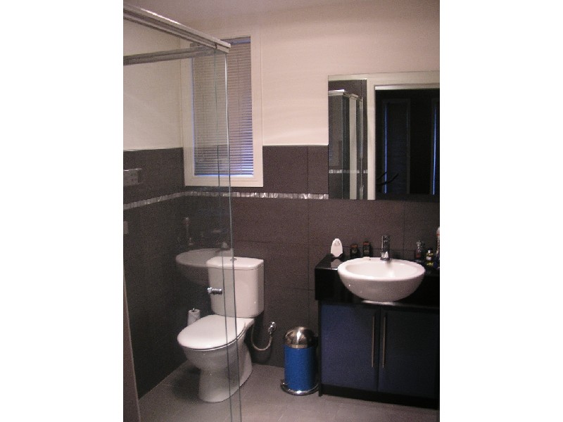 6 Reddrop Court, Altona Meadows VIC 3028