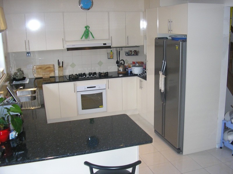 33 Deakin Street, Maidstone VIC 3012