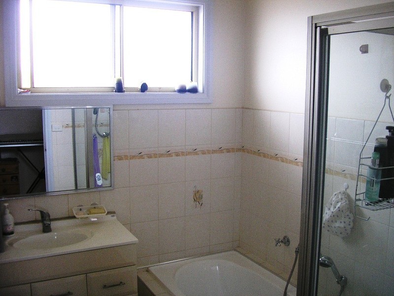 33 Deakin Street, Maidstone VIC 3012