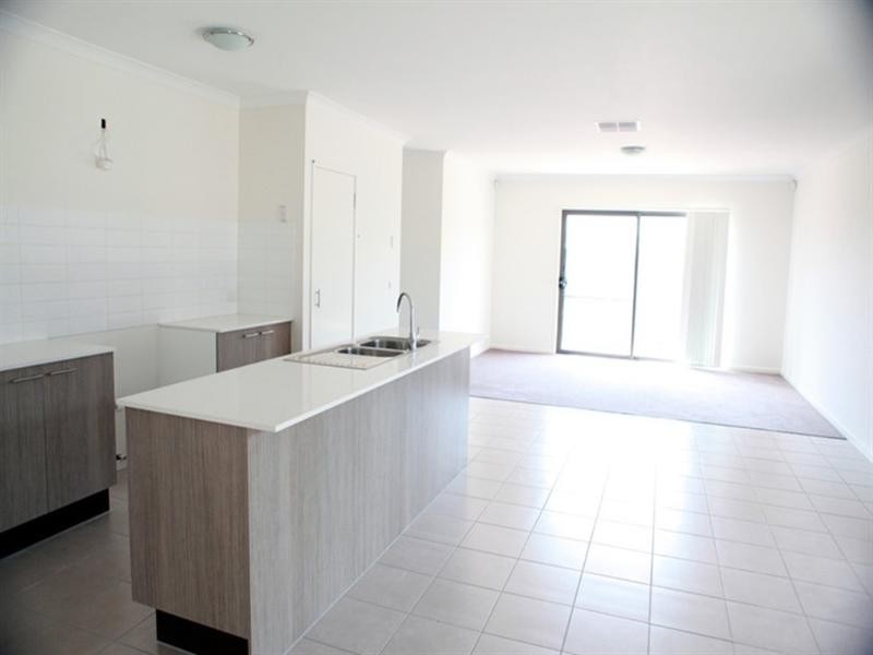 50 Cloverdale Road, Tarneit VIC 3029