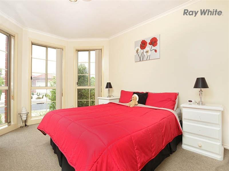 19 Fleming Avenue, Seabrook VIC 3028