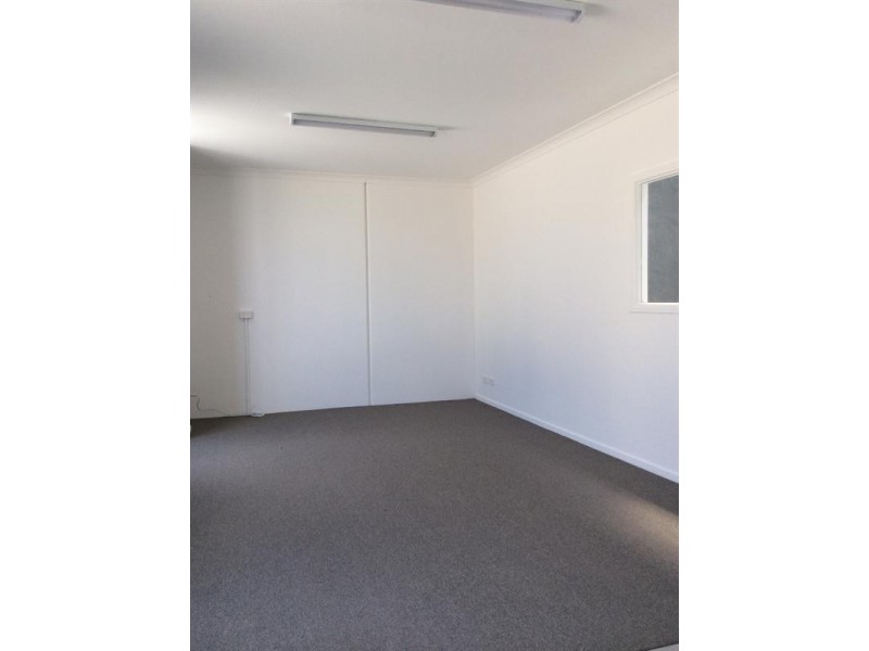 17/34-42 Aberdeen Road, Altona VIC 3018