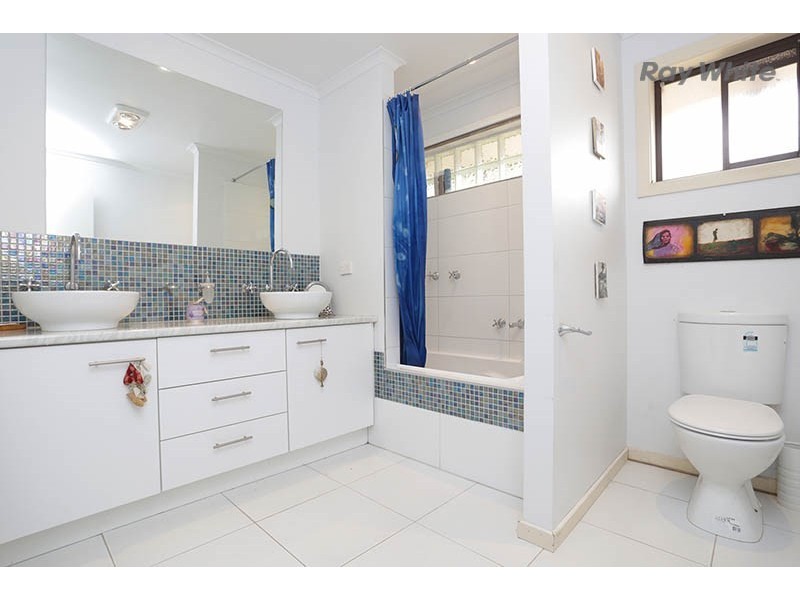 21 Catherine Road, Seabrook VIC 3028