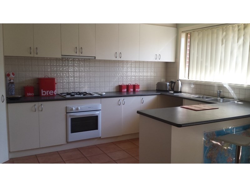 12 Rowson Court, Altona Meadows VIC 3028