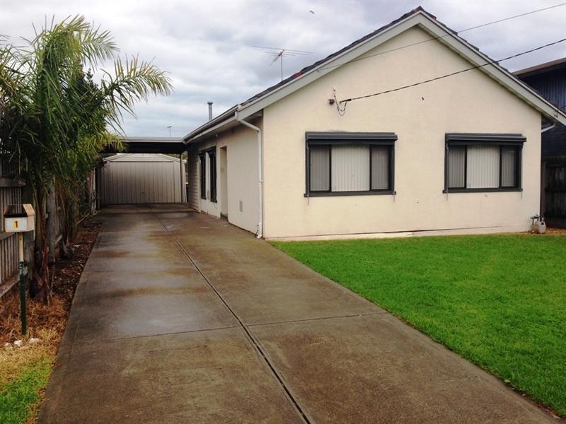 1 Balmoral Street, Laverton VIC 3028