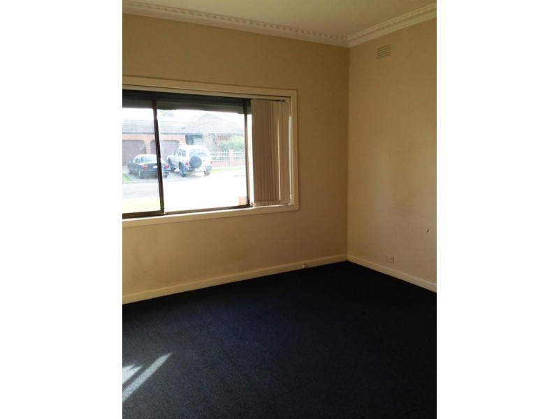 1 Balmoral Street, Laverton VIC 3028